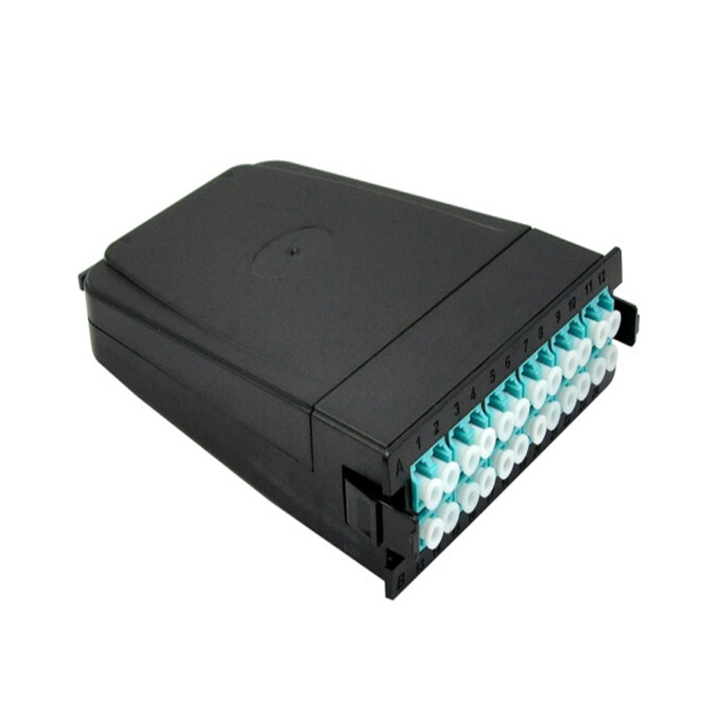 24 Fibers MTPMPO to 12x LCUPC Duplex Cassette, Type A (1)